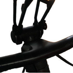 Adaptateur métal pour pied de porte carte